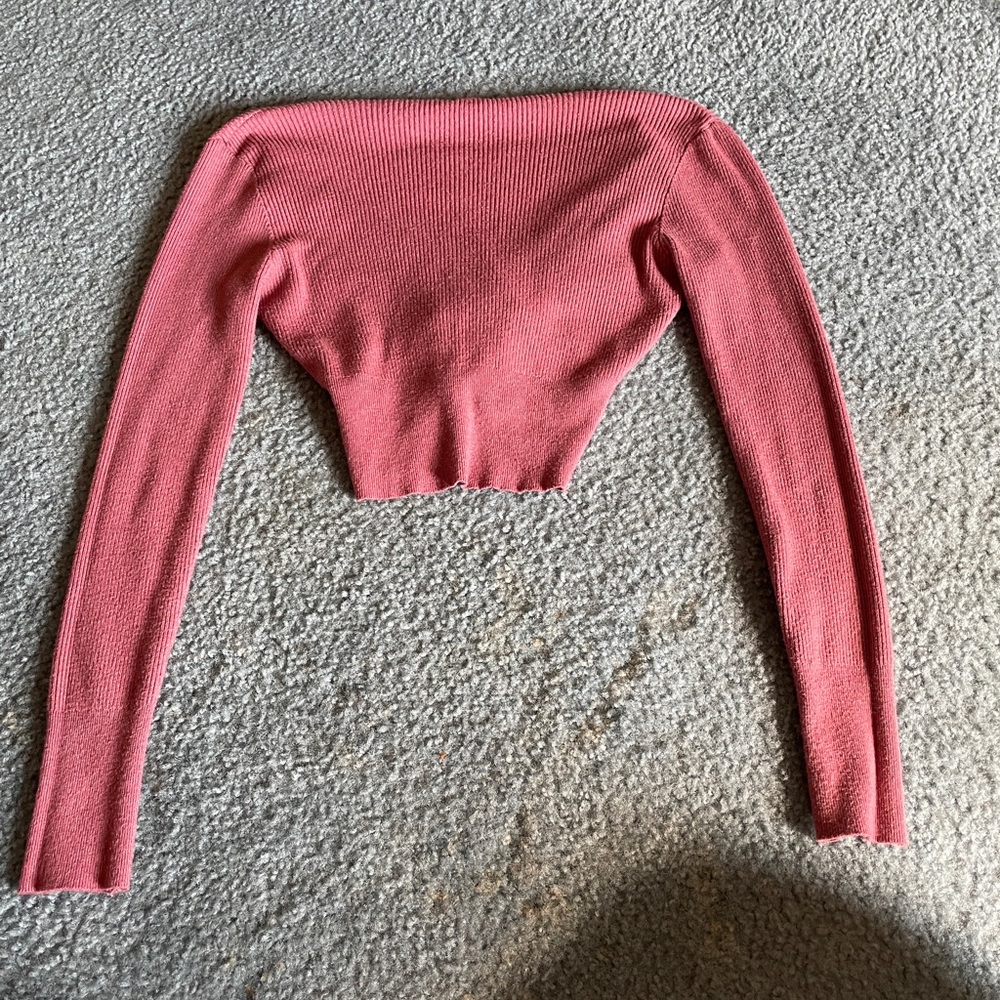 Debut Boutique Long sleeve pink body on sweater